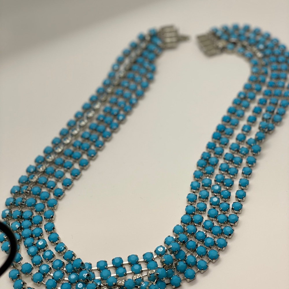 Fun 5 Strand necklace - Picture 4 of 8